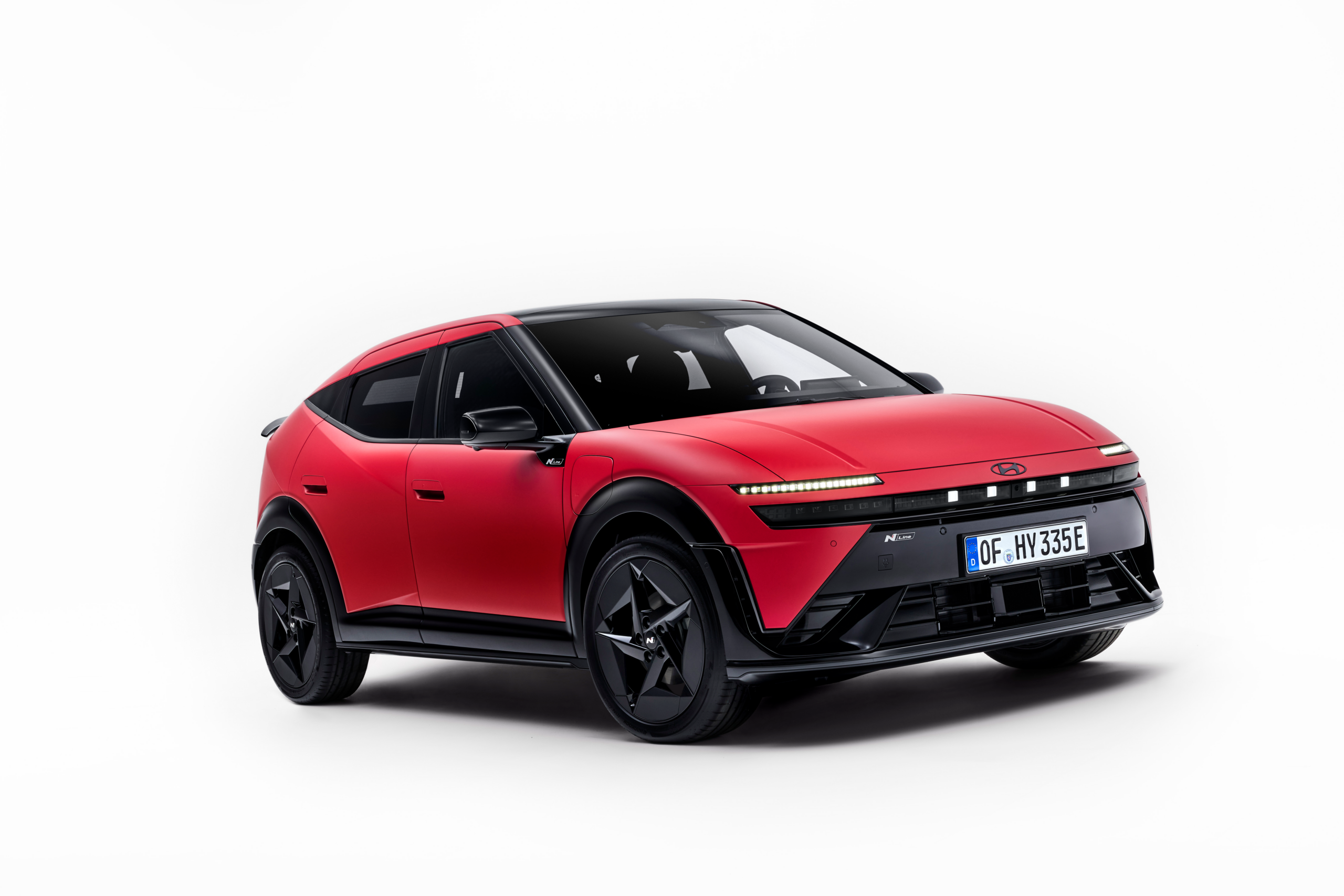 현대차, 유럽 공략 소형 전기차 ‘아이오닉 3’ 첫선